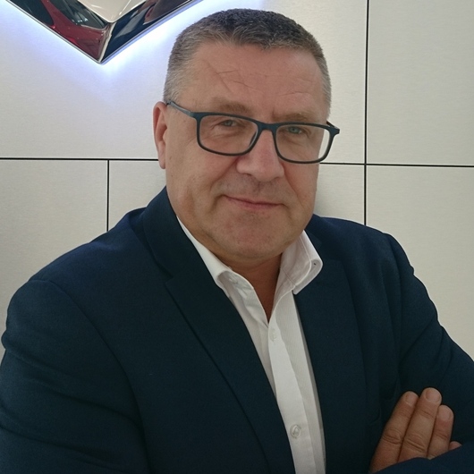 Mariusz Wojciechowski Manager ds. Sprzedaży Flotowej